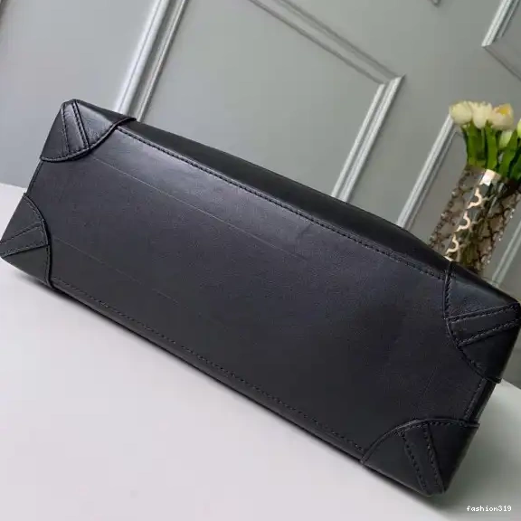 LOUIS STEAMER VUITTON PM 0413